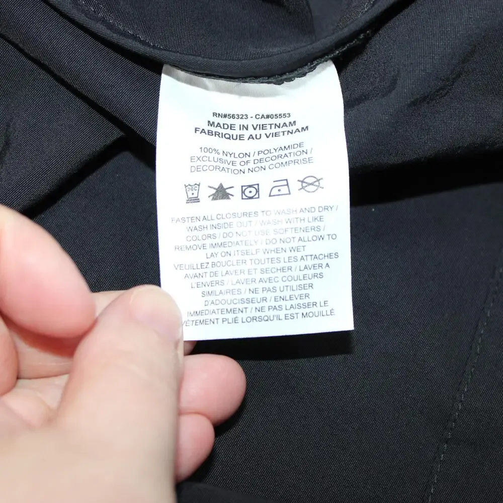 Nike Jacket Women XS Black Hooded Full Zip Cropped Windbreaker Run Athletic